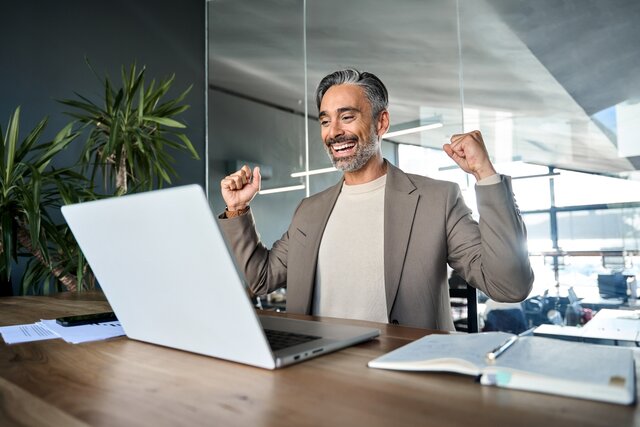 オンライン完結できるファクタリング会社おすすめ25選｜来店不要・最短即日で比較