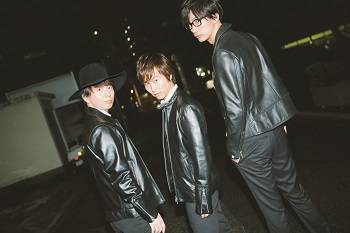 人気の男性声優による音楽ユニット、Trignalを徹底解剖!メンバーの江口拓也、木村良平、代永翼に迫る。またデビュー5周年を迎え、さらなる進化を遂げる3人のスタイリッシュな先行ビジュアルも到着!!