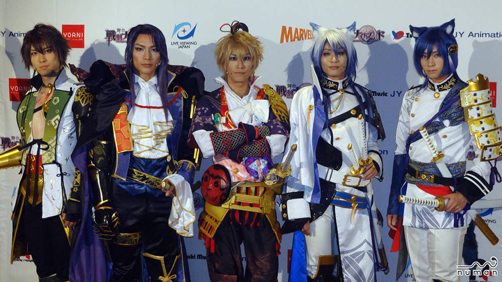 赤澤燈、山本一慶、荒牧慶彦ら出演! 舞台『戦刻ナイトブラッド』囲み取材インタビュー