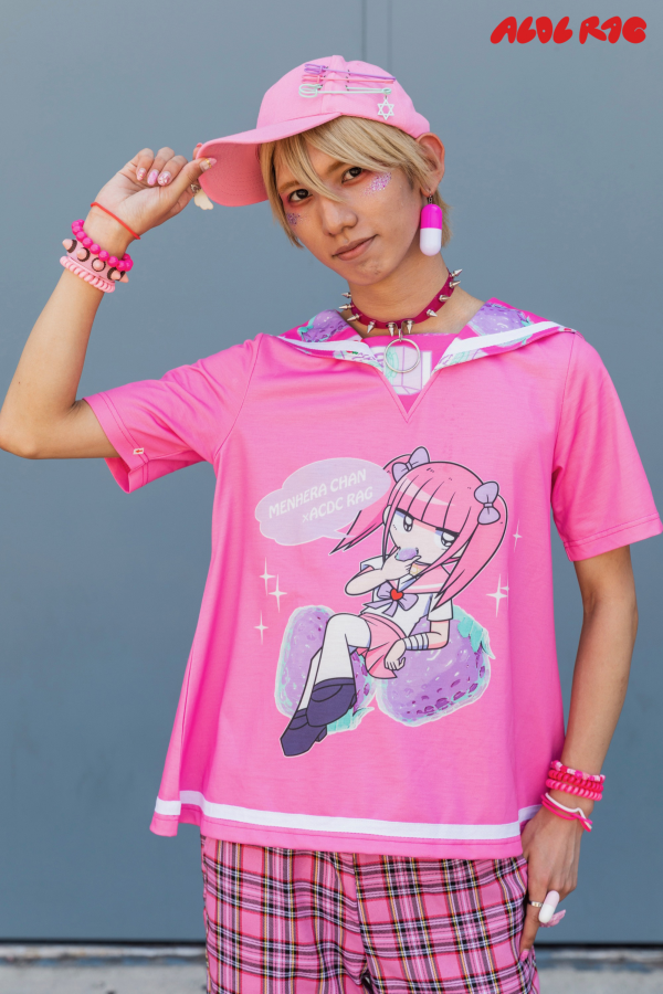 「病みかわいい」原宿から、世界へ!江崎びす子インタビュー|『原宿系ジェンダーレス男子と大型犬カレシ』『メンヘラチャン』