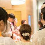 結婚式が続いたら… ドレスを買わずにバレッタで髪型チェンジ&おめかししよう！