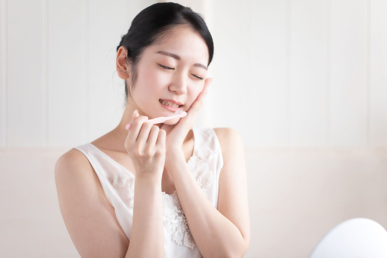 抜歯後の歯磨き　やり方と注意点を紹介【歯科医師監修】