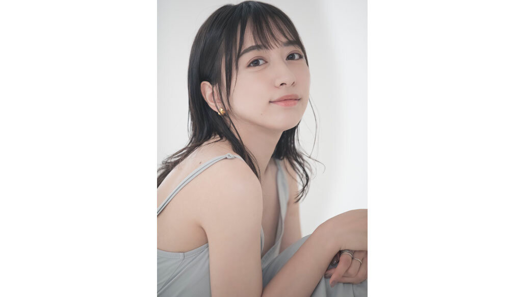 井元まほ
