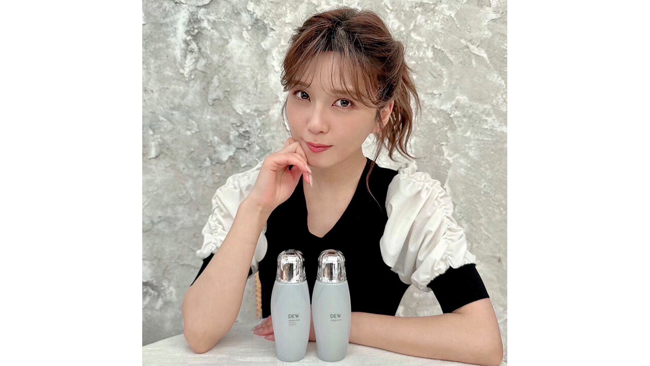 AAA カプセルトイ 宇野実彩子