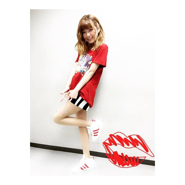セクシー×キュートな魅力がいっぱい❤AAA宇野実彩子のファッションに注目！