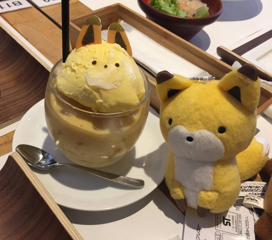 癒される タヌキとキツネカフェ With Lab ライフスタイル With Online 講談社公式 恋も仕事もわたしらしく