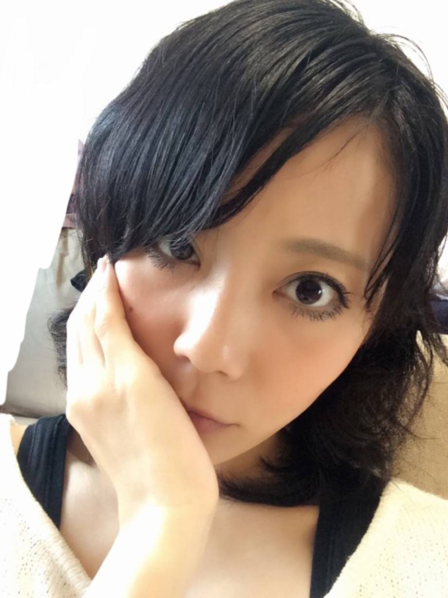 虫歯ポーズ With Lab ビューティー With Online 講談社公式 恋も仕事もわたしらしく