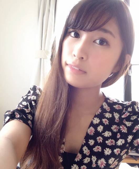 長谷川由佳 With Online 講談社公式 恋も仕事もわたしらしく