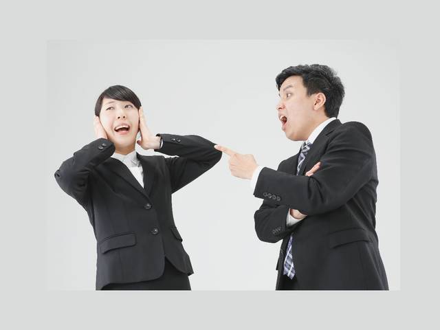不機嫌に任せて八つ当たりしてくる上司 どう対処すればよい 心理学で解決 行動心理士 長谷川ミナの Olセラピー With Online 講談社公式 恋も仕事もわたしらしく