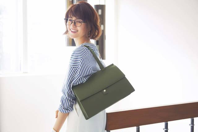 お洒落olのワガママにお答え 今どきお仕事バックのトレンド事情 With Online 講談社公式 恋も仕事もわたしらしく