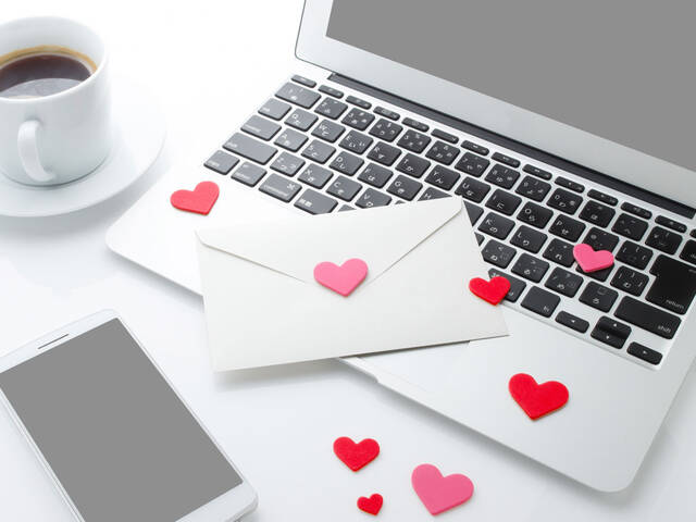 社内恋愛って実際どうなの 付き合うきっかけは メリット デメリットは リアルエピソードもご紹介 With Online 講談社公式 恋も仕事もわたしらしく