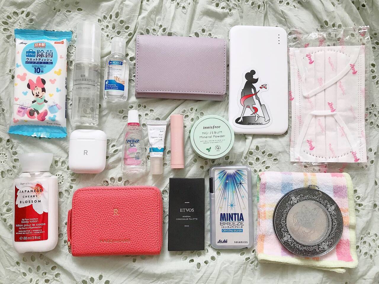 美容マニアの バッグの中身 お気に入りアイテムたちをご紹介 With Lab ライフスタイル With Online 講談社公式 恋も仕事もわたしらしく