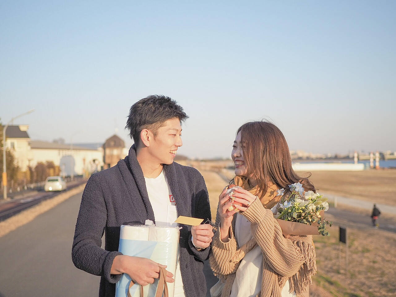 遠距離恋愛の経験が 細かいルールを作らない という夫婦円満の秘訣に イマドキ夫婦の十人十色 Vol 3 小出みゆさん夫婦の場合 共働きwith 講談社公式 仕事も家庭もわたしらしく