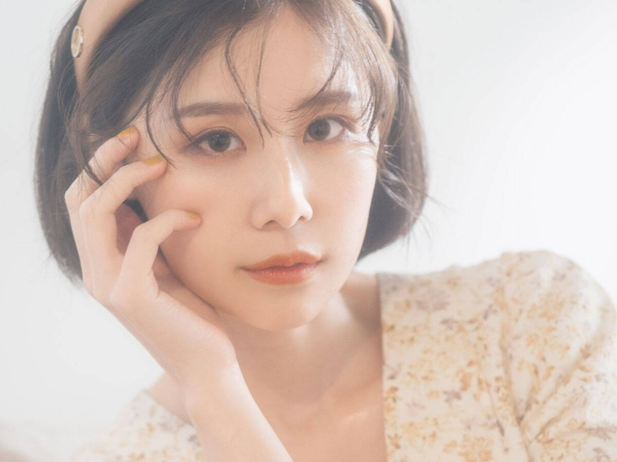 有村藍里の素顔に迫る どんな人に魅力を感じる １日の中で好きな時間は 100の質問 後編 有村藍里 自分をもっと好きになるための 一歩 With Online 講談社公式 恋も仕事もわたしらしく