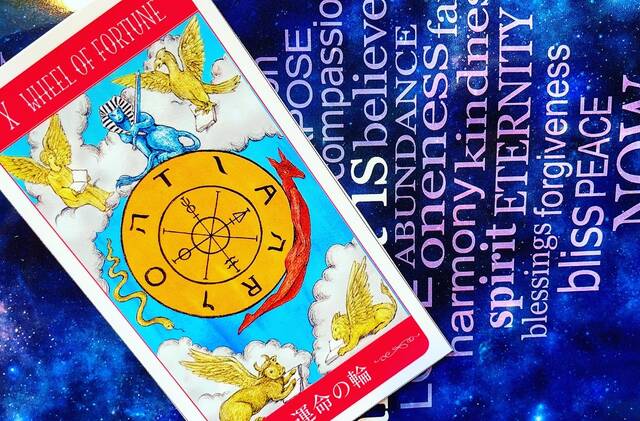 タロット占い With Online 講談社公式 恋も仕事もわたしらしく