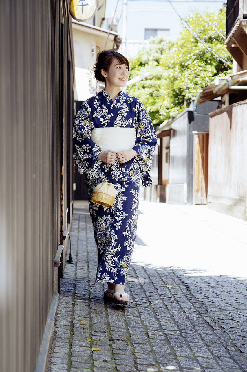 7月骨格診断 ウェーブタイプに似合う浴衣とヘアアレンジは 骨格診断スタイリストひるいちかの本命服 With Online 講談社公式 恋も仕事もわたしらしく