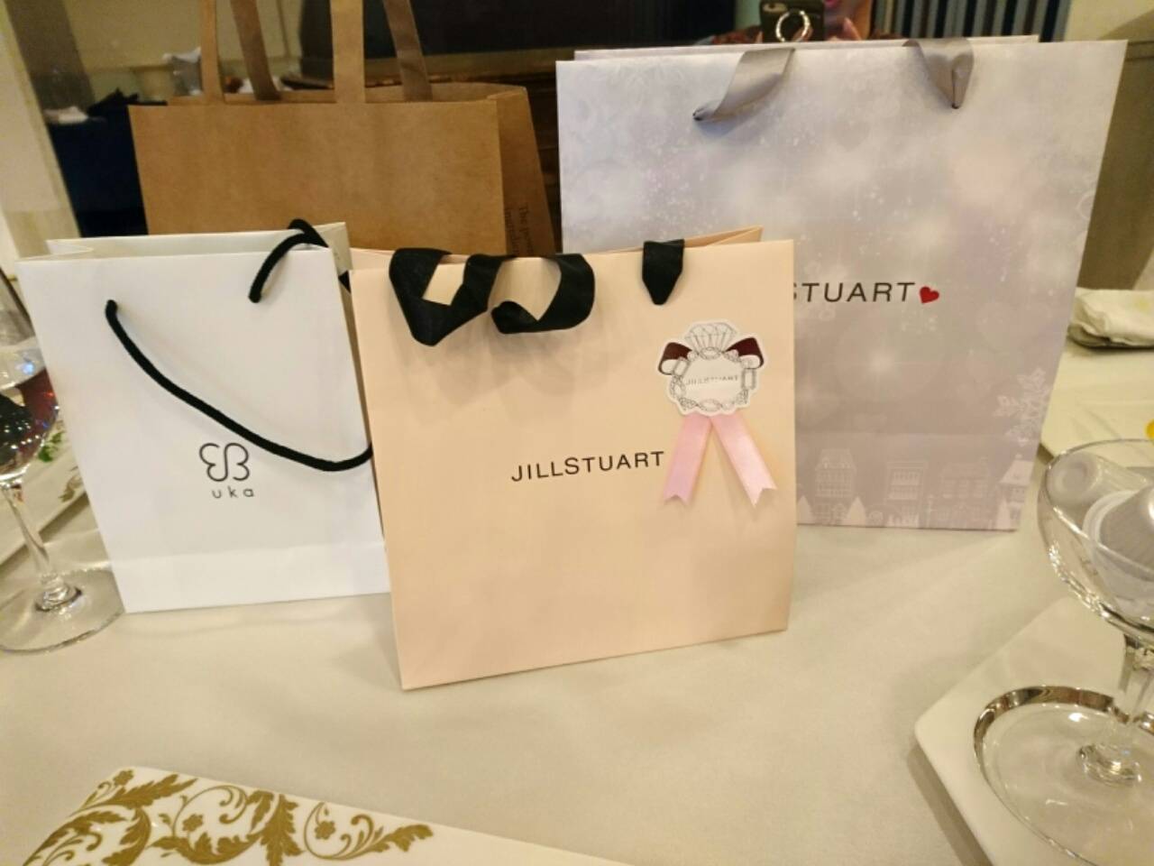 便利アプリ クリスマス女子会で使いたいアプリのご紹介 With Girlsブログピック With Online 講談社公式 恋も仕事もわたしらしく