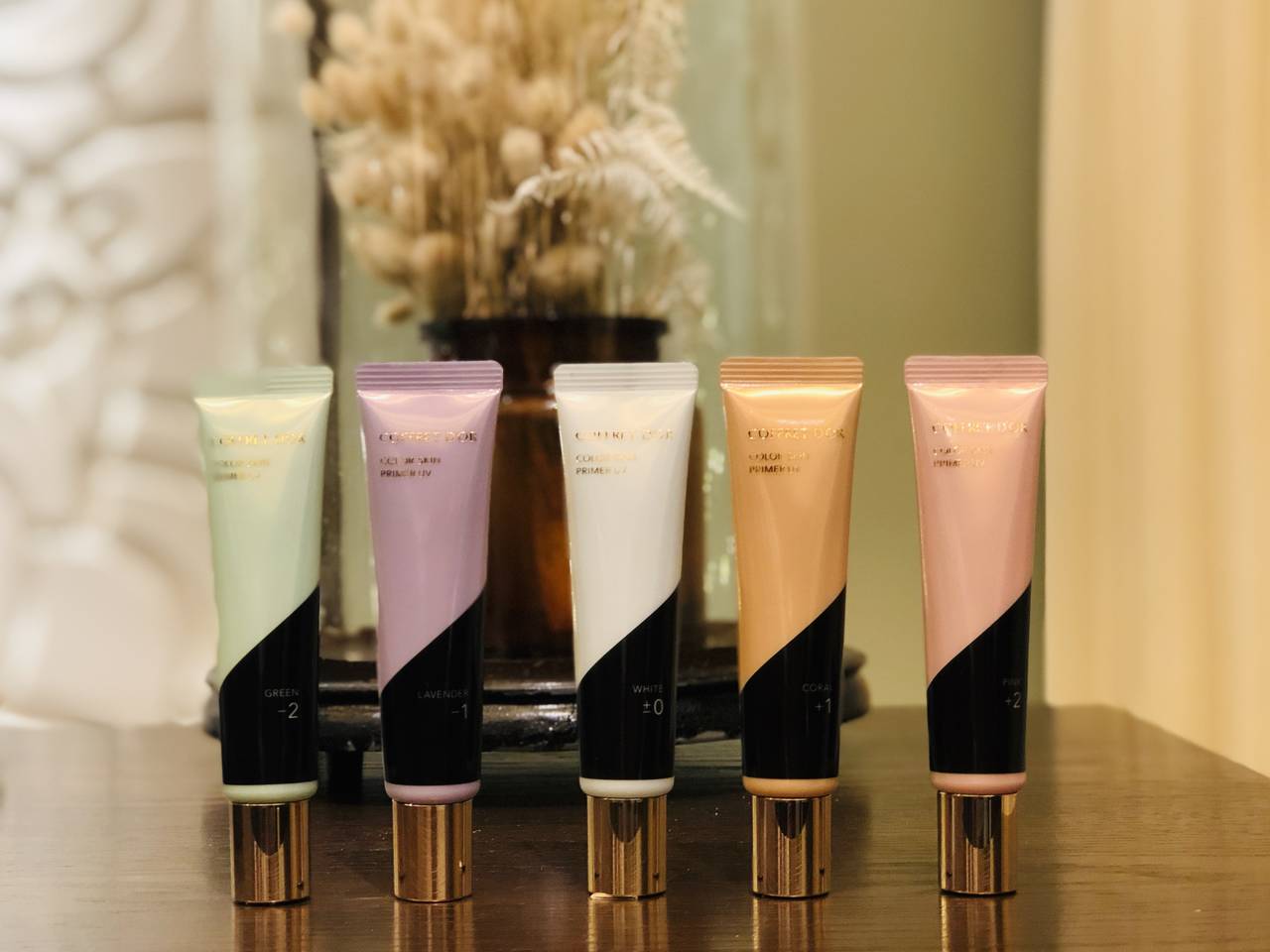 何があっても元通り コフレドール から新作ベースメイクアイテム誕生 With Online 講談社公式 恋も仕事もわたしらしく