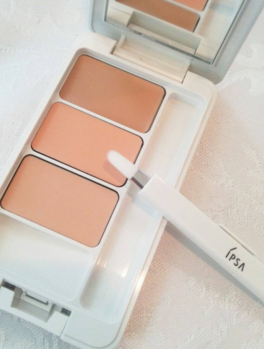 ニキビ跡のシミ 赤みを消すには 自分でできるスキンケア 隠すためのメイク法 恋が生まれるメイクの教え 恋が生まれるメイクの教え With Online 講談社公式 恋も仕事もわたしらしく