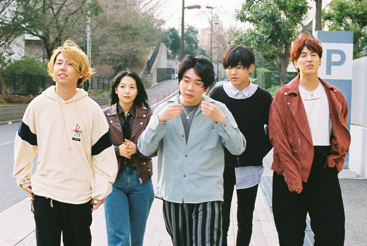 漫画家ミツコさんの描き下ろし取材ルポ付き 人気バンド Mrs Green Appleの素顔に迫る 恋に効くエンタメニュース With Online 講談社公式 恋も仕事もわたしらしく