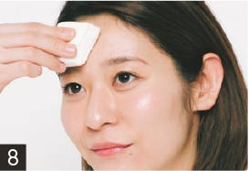 ---【スポンジで全体的に押し込み、密着させる。】