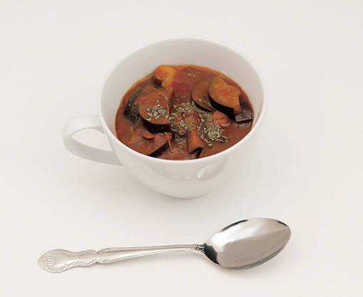 ---【トマト10個潰してつくる食べるミネストローネ!】