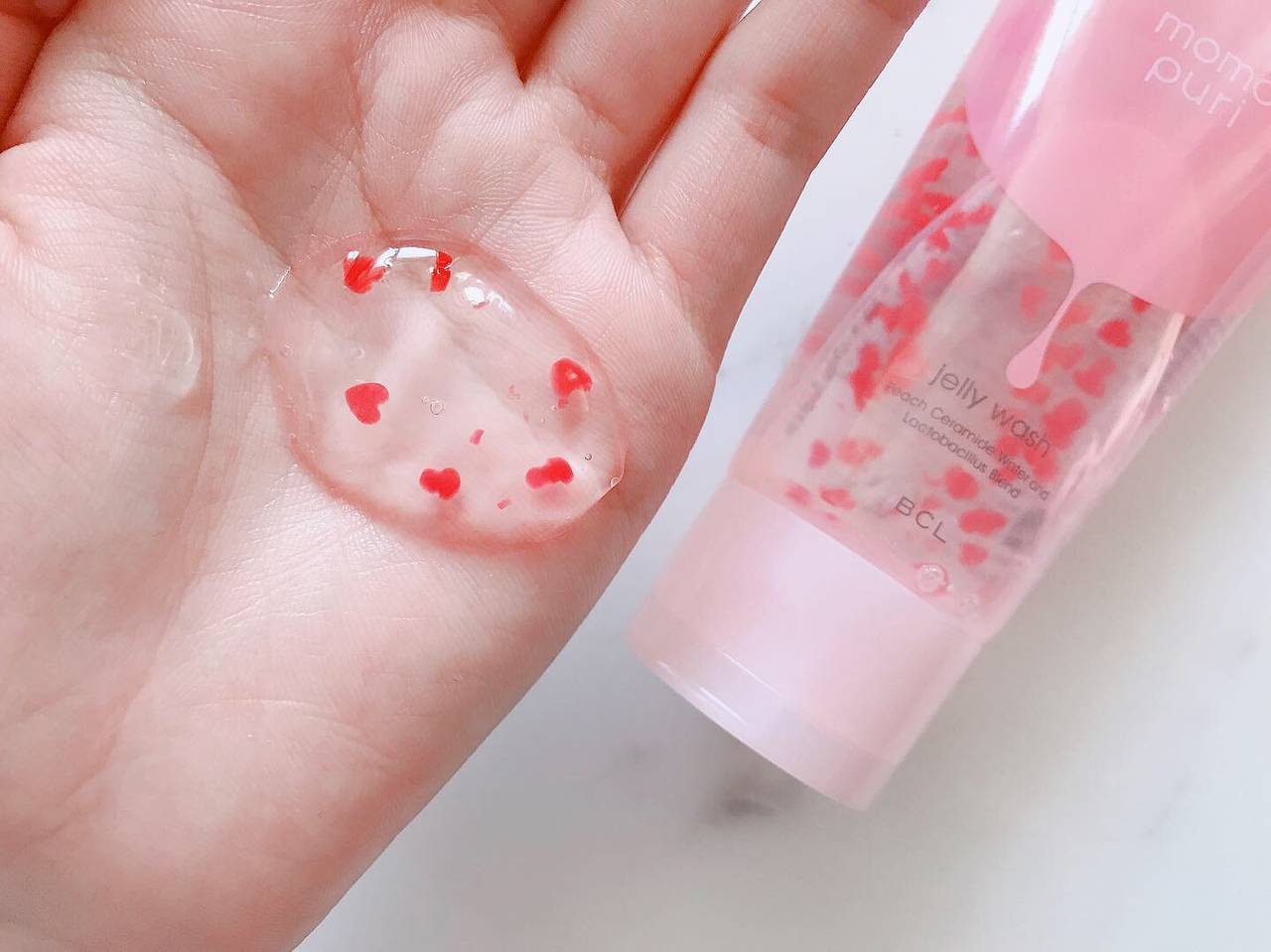 美白 保湿 香りケア 夏を快適にすごせる新作美容アイテム４選 Ol代表 With Girls美容ラボの おうち美容部 With Online 講談社公式 恋も仕事もわたしらしく