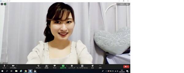 Zoom映えグッズ5選】お役立ち背景やライトで美人度急上昇♡ - 共働き