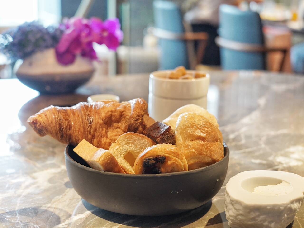 新宿ホテルブランチ 種から選べる ギルトフリーメニュー がヘルシーでおいしい キンプトン新宿東京 画像 共働きwith 講談社公式 仕事も家庭もわたしらしく