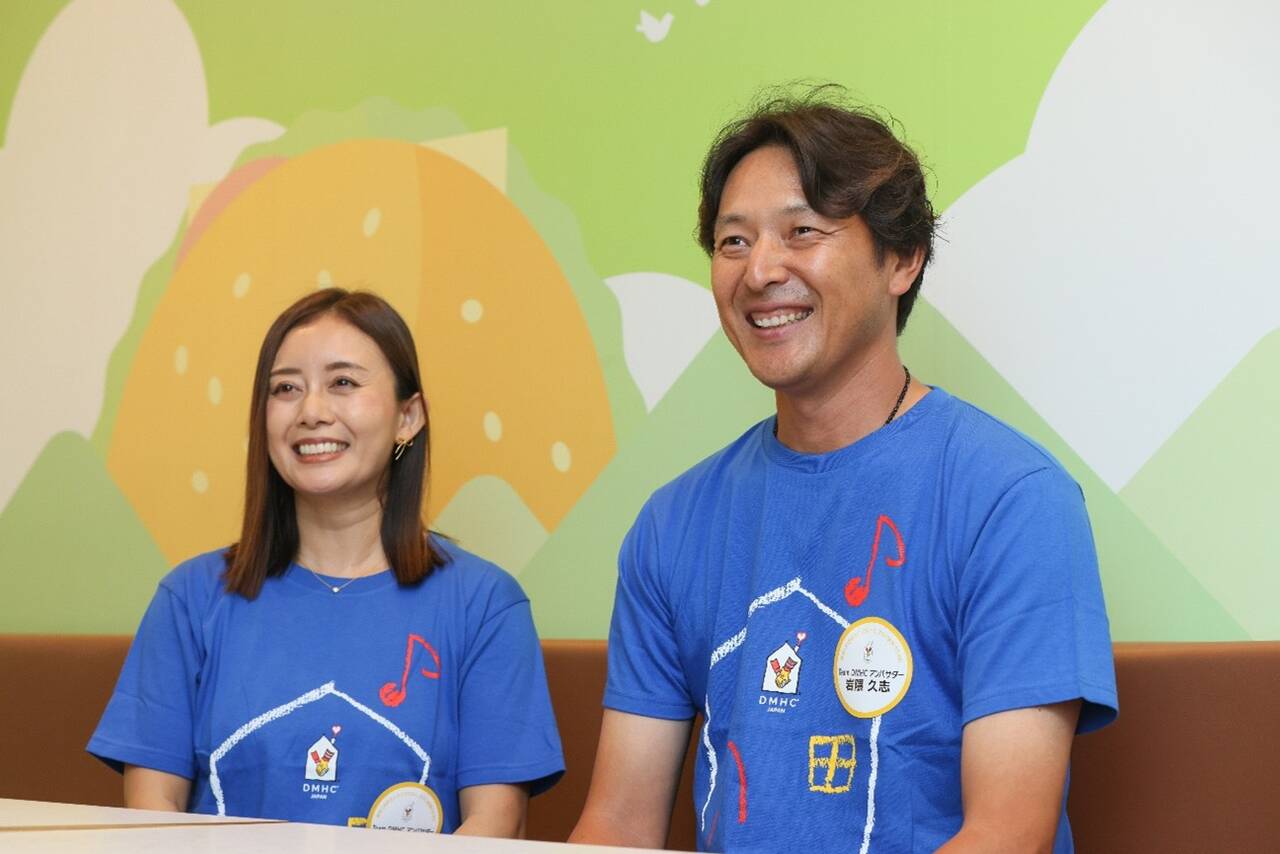 娘の闘病が活動の原点に。「青いマックの日」に岩隈久志さんご夫妻が