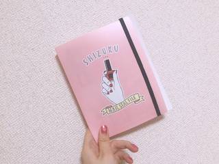 【キャンドゥ】かさばるネイルシールがスッキリまとまる万能ファイルは超優秀アイテム! | withonline - 講談社公式 -