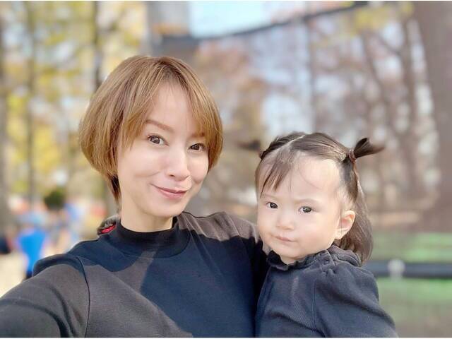3ページ目】3児を育てる鈴木亜美が、悩みながらたどり着いた子育ての