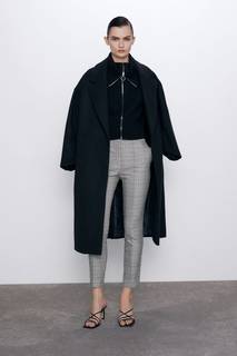 ミッドライズスキニーパンツ、バックはウエストゴム仕様、...