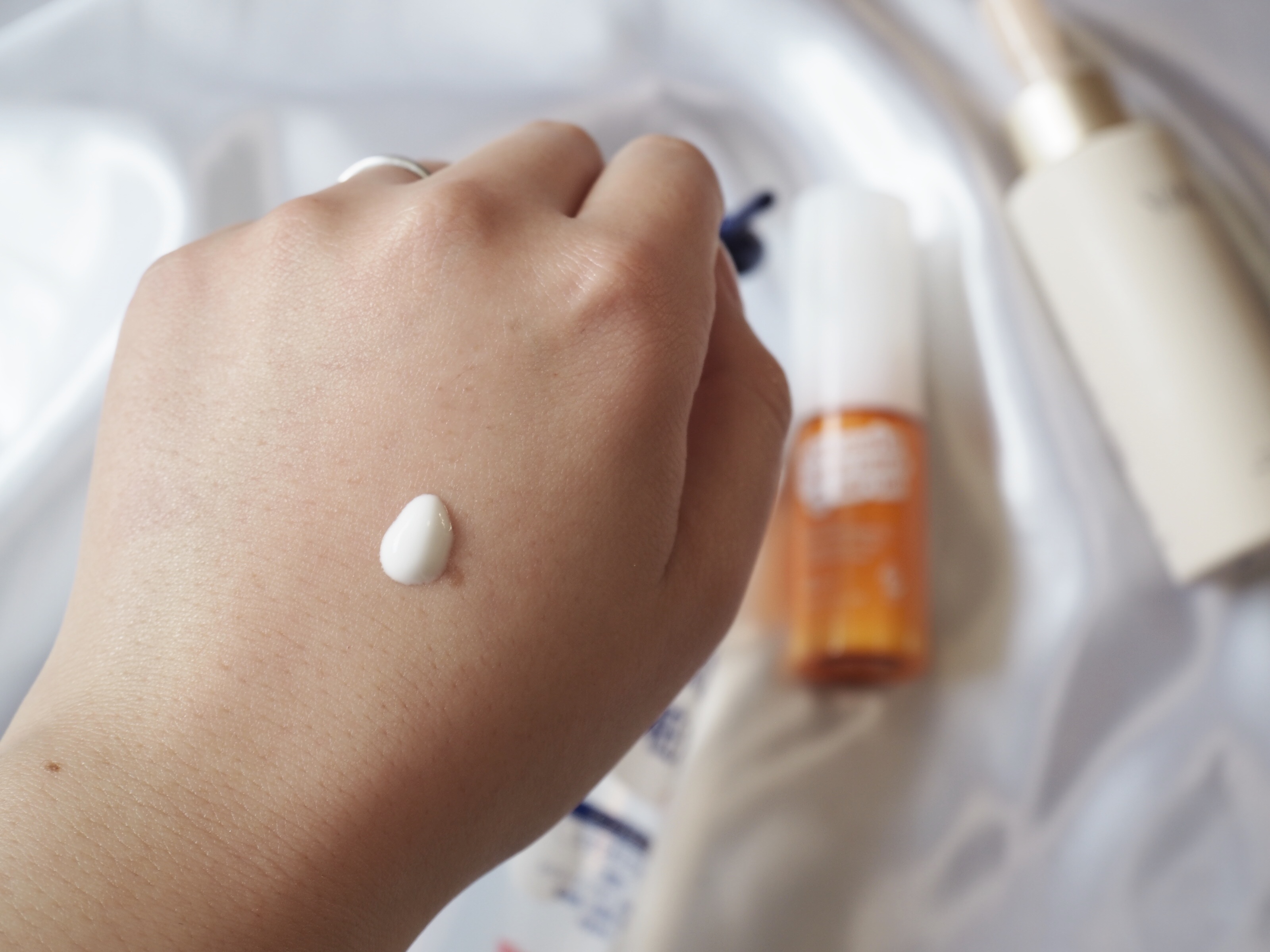 すっぴんに自信 肌荒れにサヨナラ ニキビ肌に悩んでいた私がnoニキビ肌になれたワケ With Lab ビューティー With Online 講談社公式 恋も仕事もわたしらしく