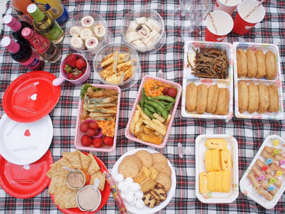 お花見女子会 With Lab ライフスタイル With Online 講談社公式 恋も仕事もわたしらしく