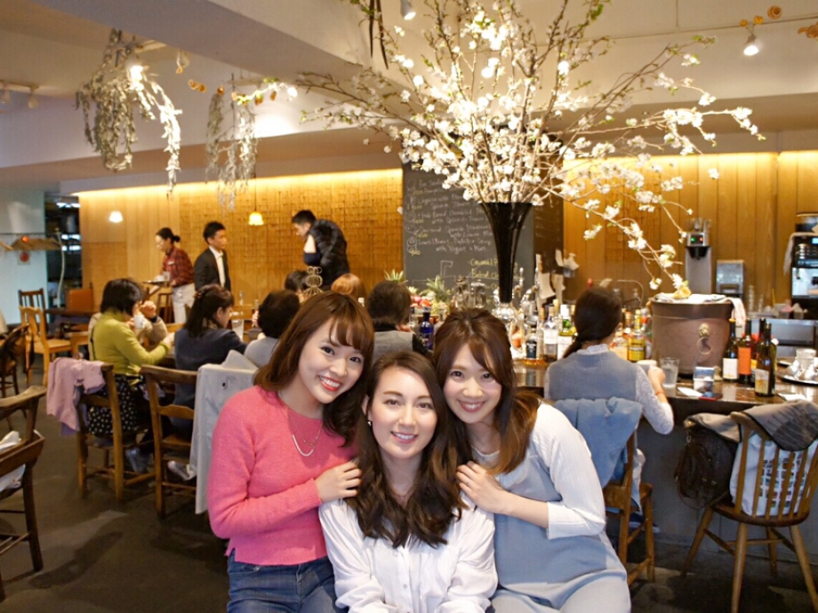 お花見女子会 With Lab ライフスタイル With Online 講談社公式 恋も仕事もわたしらしく