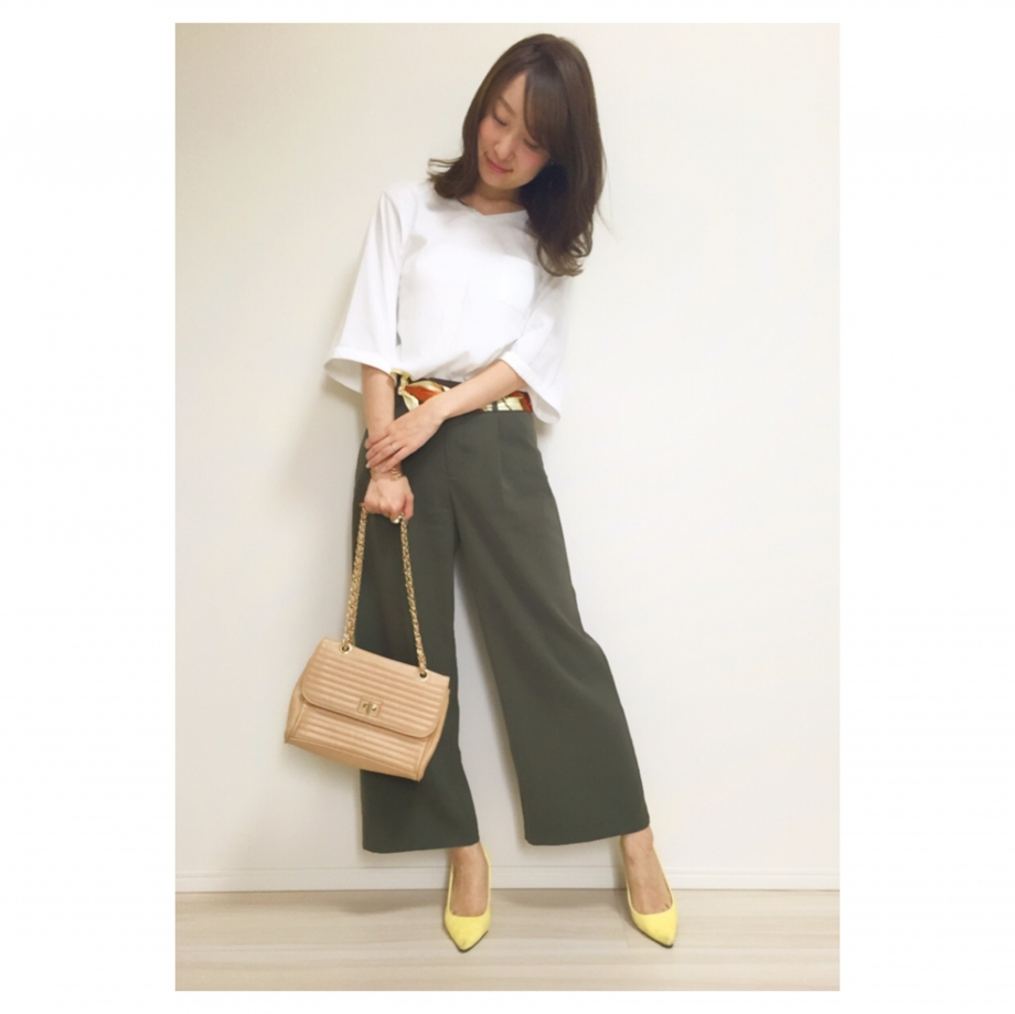 こんばんは。<br /><br />けぇこです。<br /><br /><br /><br /><br />連休最終日は<br /><br />八ヶ岳の方へ<br /><br />お出掛けしてきました!<br /><br /><br /><br />秋におすすめなスポットなので<br /><br />またあらためてブログ書きます♩<br /><br /><br /><br /><br /><br />コーデはとってもカジュアルです!<br /><br /><br /><br /><img class=