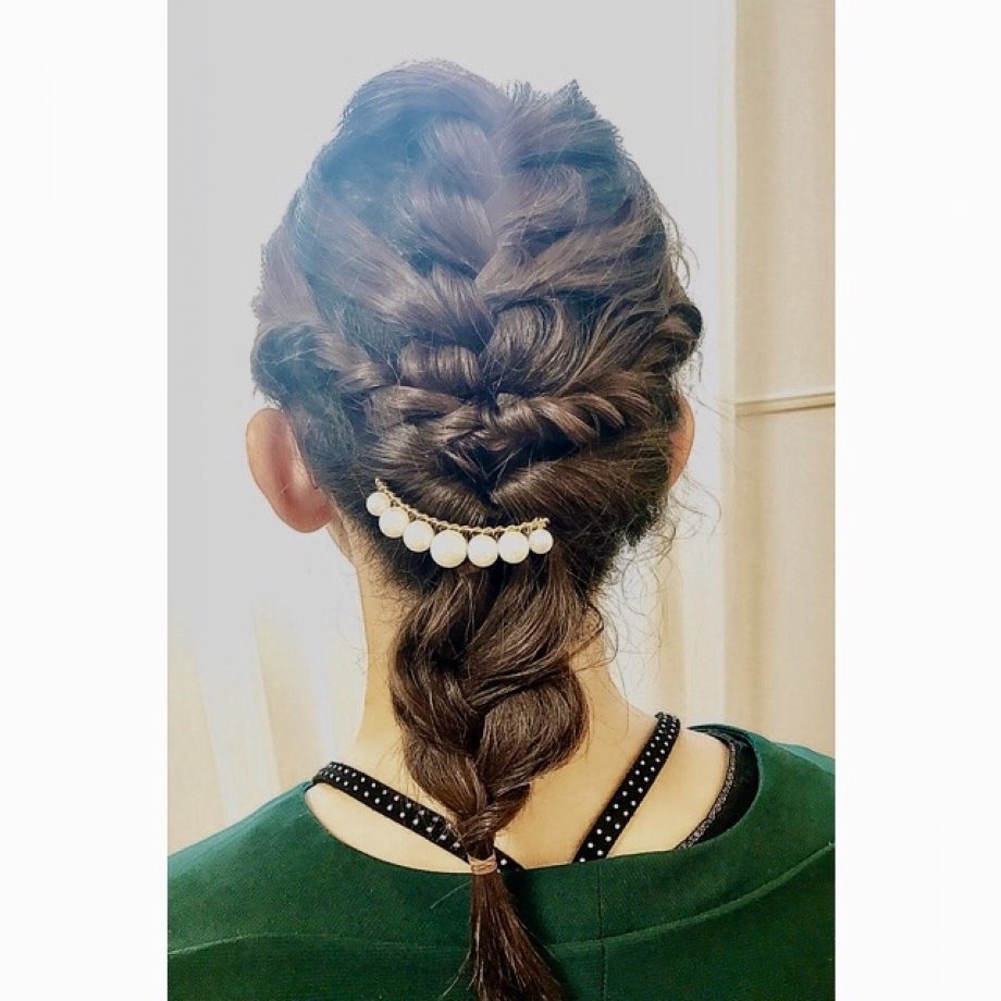 今日から動画配信 ミディアムヘアアレンジ With Online 講談社公式 恋も仕事もわたしらしく