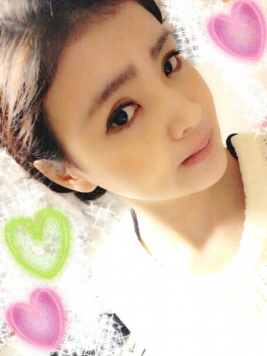 <br /><br /><br />おはよーぐると!ヽ(´ー`)ノ<br /><br /><br /><br /><br /><br /><br />なにやらね、、、<br /><br />クーガーダンス<br />ホットヨーグルト<br /><br />がダイエットに効果的らしいよ←<br /><br /><br /><br />ホットカルピスも美味しいから<br />ホットヨーグルトも<br />美味しそうだな(*´∀`)るん<br /><br /><br /><br />高校生の時は<br />本当に痩せやすかったのに<br />今も頑張ってるけど<br />中々思うように下半身が痩せにくい<br /><br /><br /><br />骨盤も大きいからな、、、(泣)<br /><br /><br />下半身痩せにいいとされる<br />スクワットも<br />やりすぎると膝を痛めるので<br />程よくが一番ですな( ´∀`)へへ<br /><br /><br /><br /><br />さてはて、、、<br /><br />お天気がご機嫌斜めだけど<br />ファイファイでっせ!お主!<br /><br /><br /><img class=