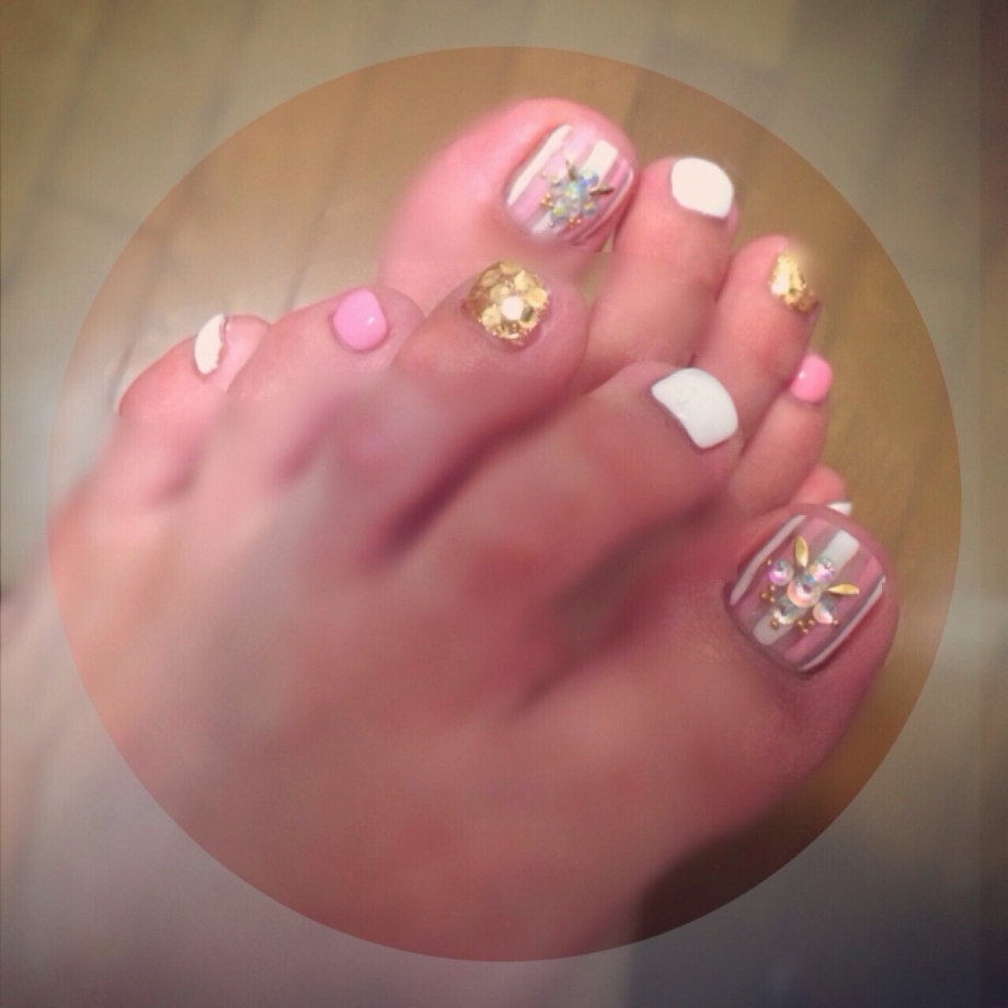 フットネイル With Lab ビューティー With Online 講談社公式 恋も仕事もわたしらしく