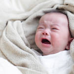 子どもの夜泣きが辛い…そんな時に知っておきたい原因と対処法。