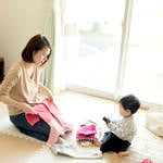 ママ友からのお下がりは迷惑?上手な断り方と譲る際の注意点