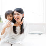 子育ての甘えさせると甘やかしの違い。甘えてこないときの対処法も