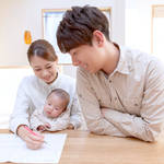 子どもがいると再就職は難しい？仕事を始める時期と確認事項