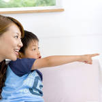 幼児にテレビは禁止すべき？幼児に与える影響や活用ポイント