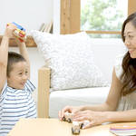 4歳の子どもと家で遊んで教育。家庭で行うしつけ方や様々な遊び方