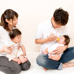 年子の自宅育児を始めるママへ。準備やグッズ、乗り切る心掛けを紹介