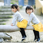 双子の育児が楽になるのはいつ?辛い時期をうまく乗り切るコツ