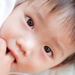 2歳児の指しゃぶりはどうしたらいい?指しゃぶりの疑問点と解決法