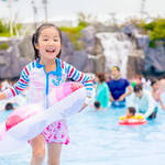 子どもとプールを楽しもう！入れる年齢や持ち物、注意点をご紹介